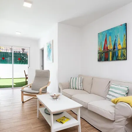 Home2book Family With Pool Americas Apartmán *
